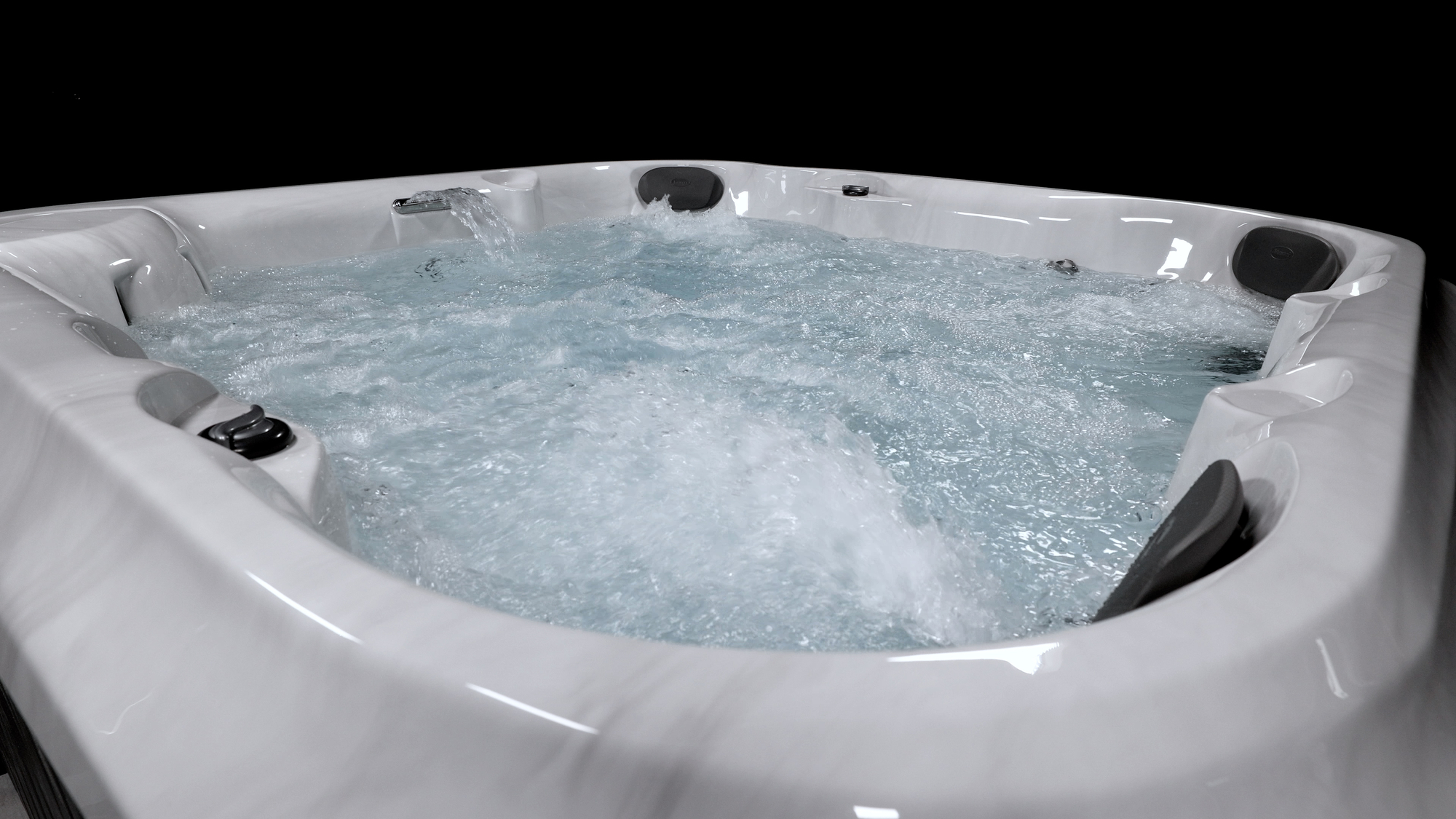 System hydromasażu w Jacuzzi J-235